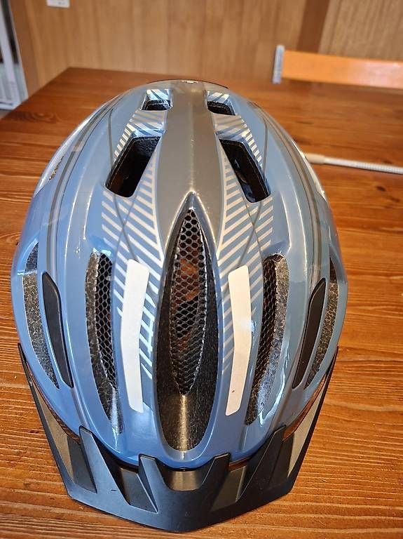 Casques: Velohelm Kind Grösse S/M – D'occasion à Frutigen par derloma