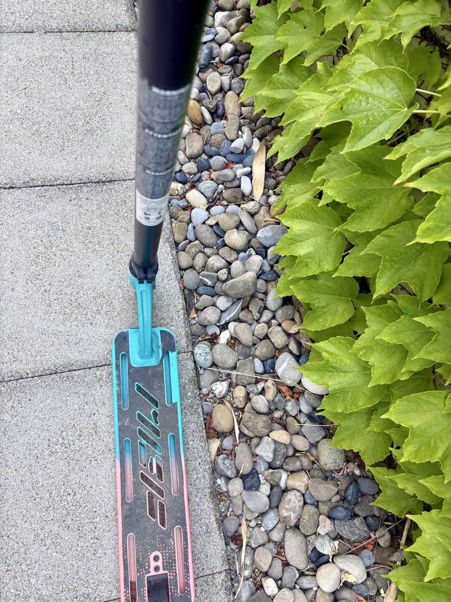 Kickboard: MGP Scooter, gebraucht türkis/pink – D'occasion à Lufingen par Fluripondia 4