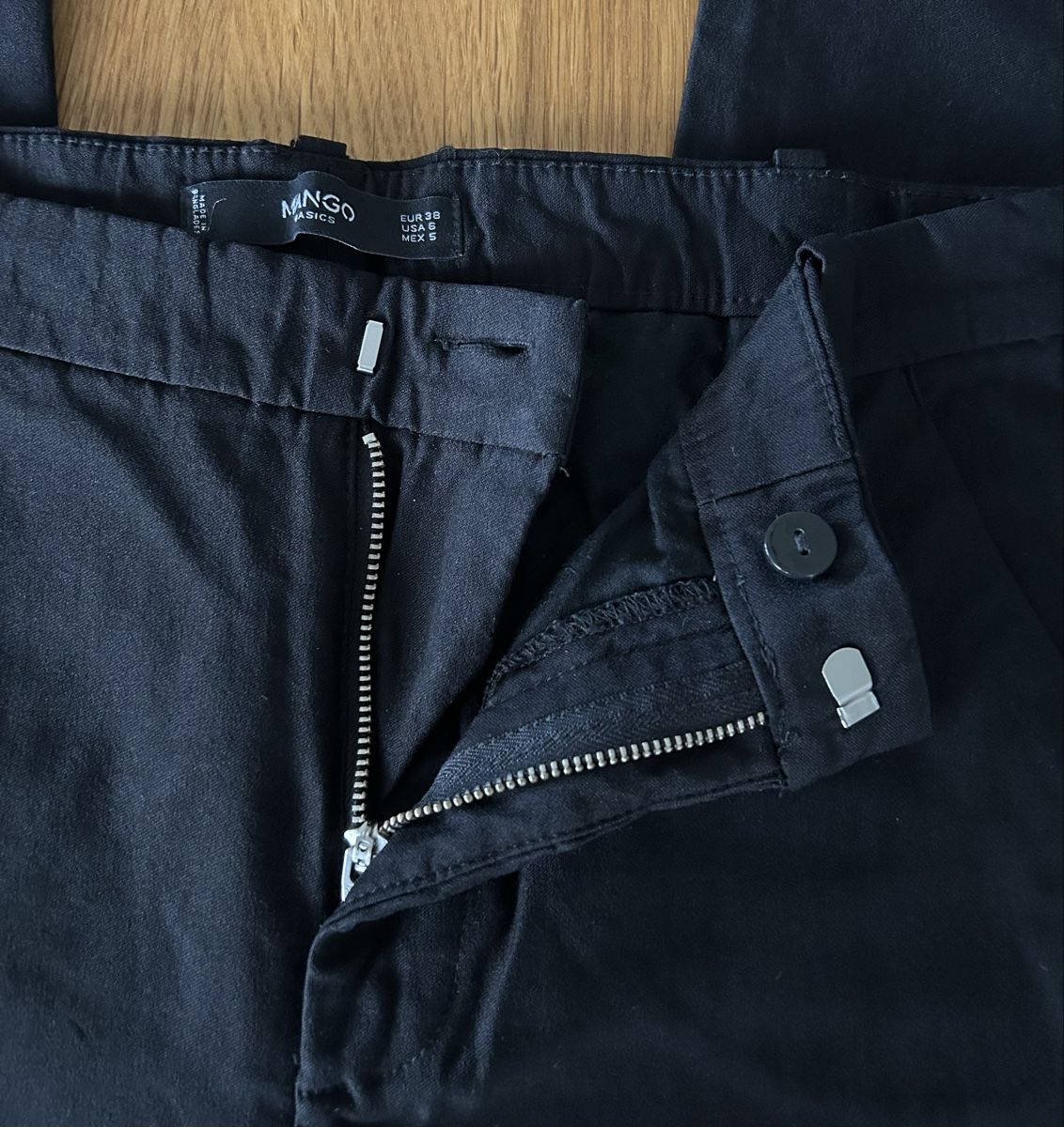 Mango Hosen: Mango Stoffhose Gr. 38 Schwarz – Gebraucht aus Schwarzenbach SG von bienchen22 3