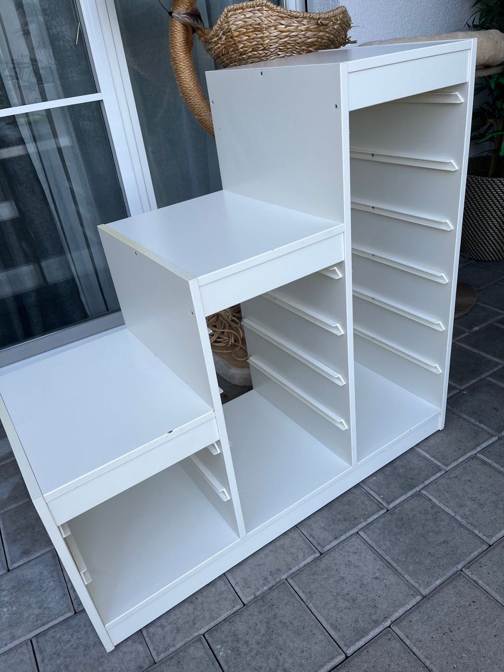 Ikea Regale: IKEA TROFAST Weisses Treppenregal – Gebraucht aus Gebenstorf von bpo_7hv6