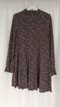 Kleid Blumenmuster Ruffle Kragen Langarm Grösse 40 neu