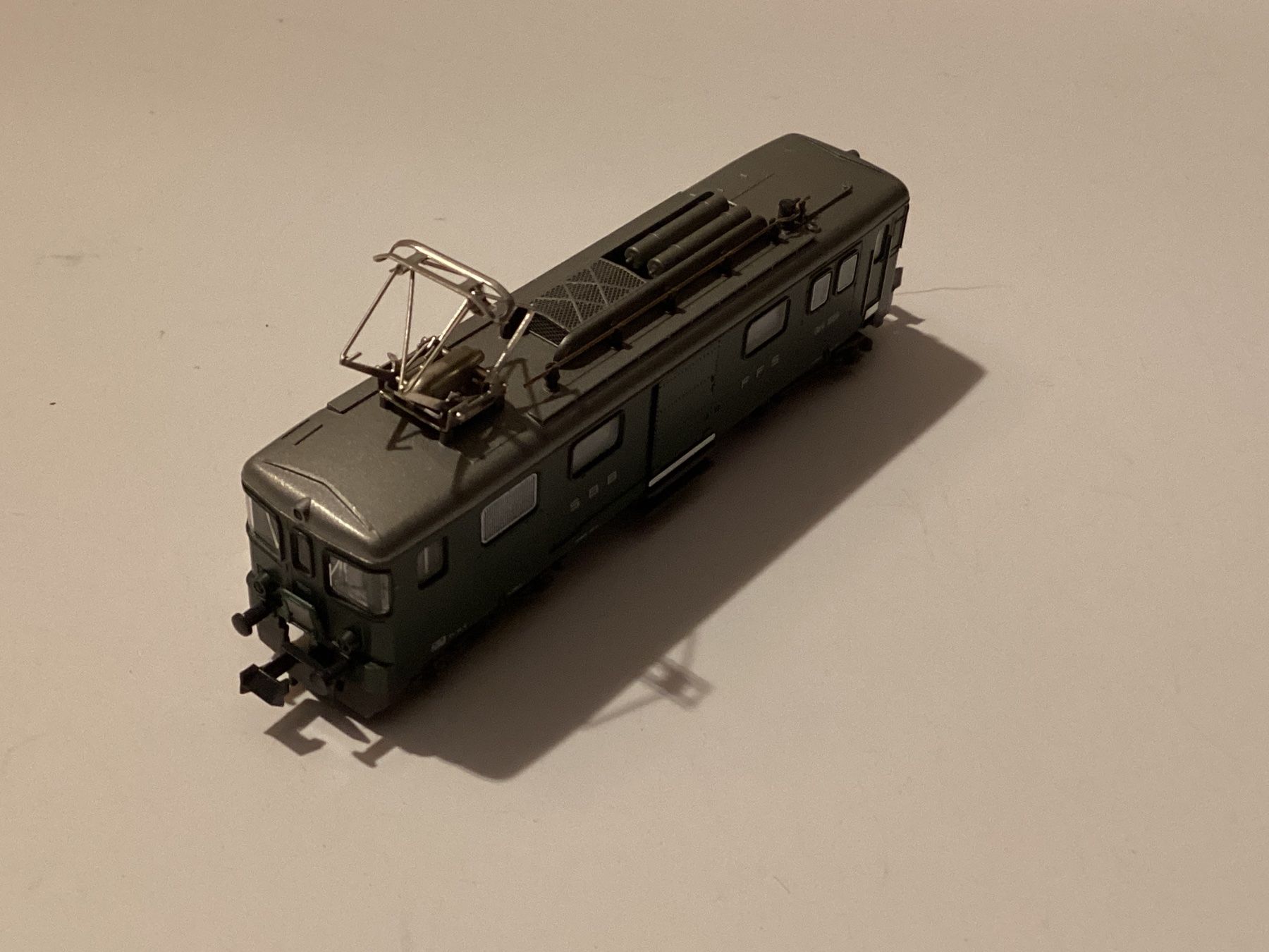 Hobbytrain Modellini di ferrovie: Hobbytrain De 4/4 1669 SBB 1:160 – Usato da Effretikon venduto da simtek_de