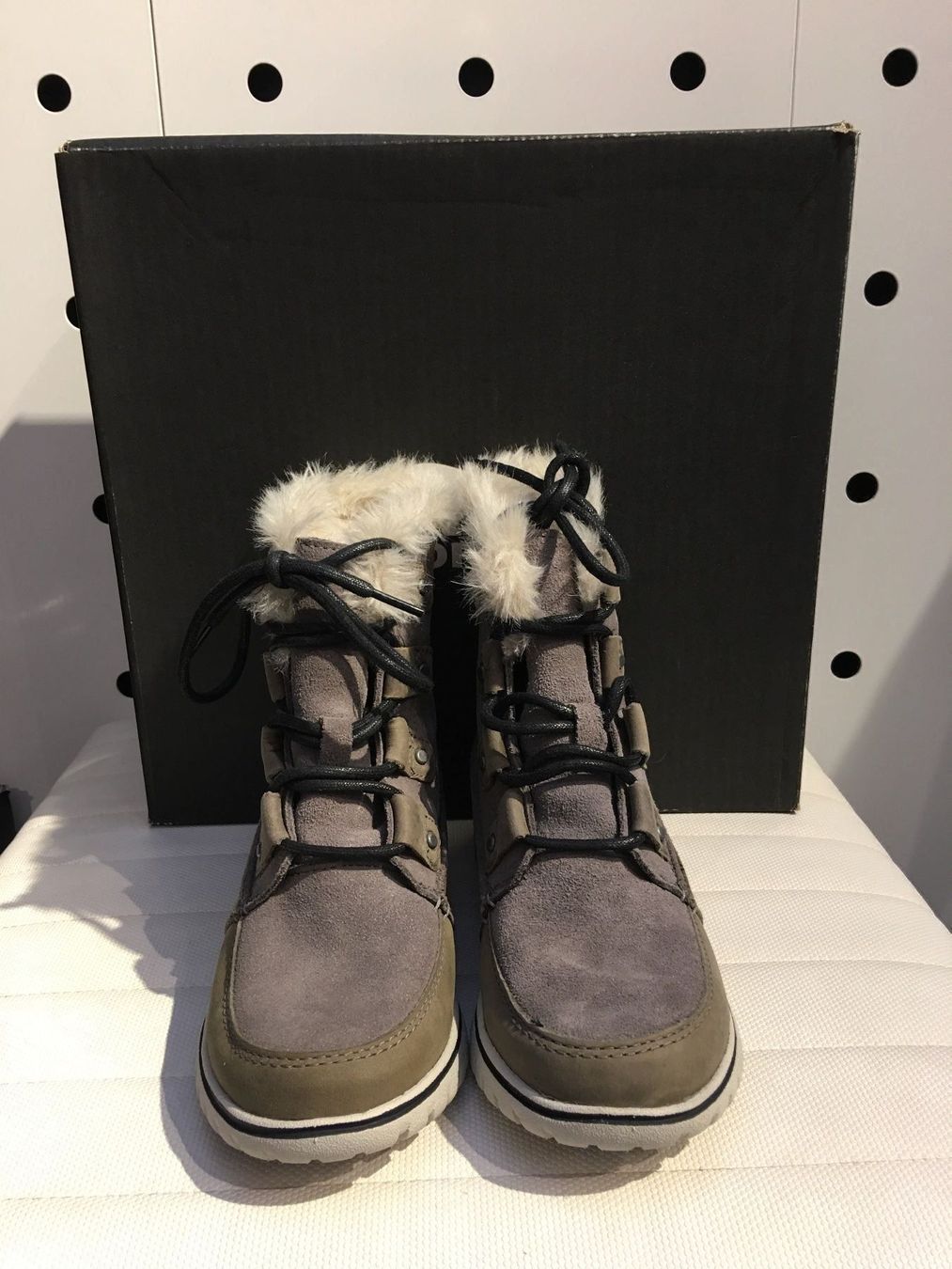 Sorel Scarpe da donna: SOREL COZY JOAN GRAU Gr. 36 / 22cm – Nuovo e nell'imballaggio originale da Zürich venduto da LIQUIDATOR.CP 2
