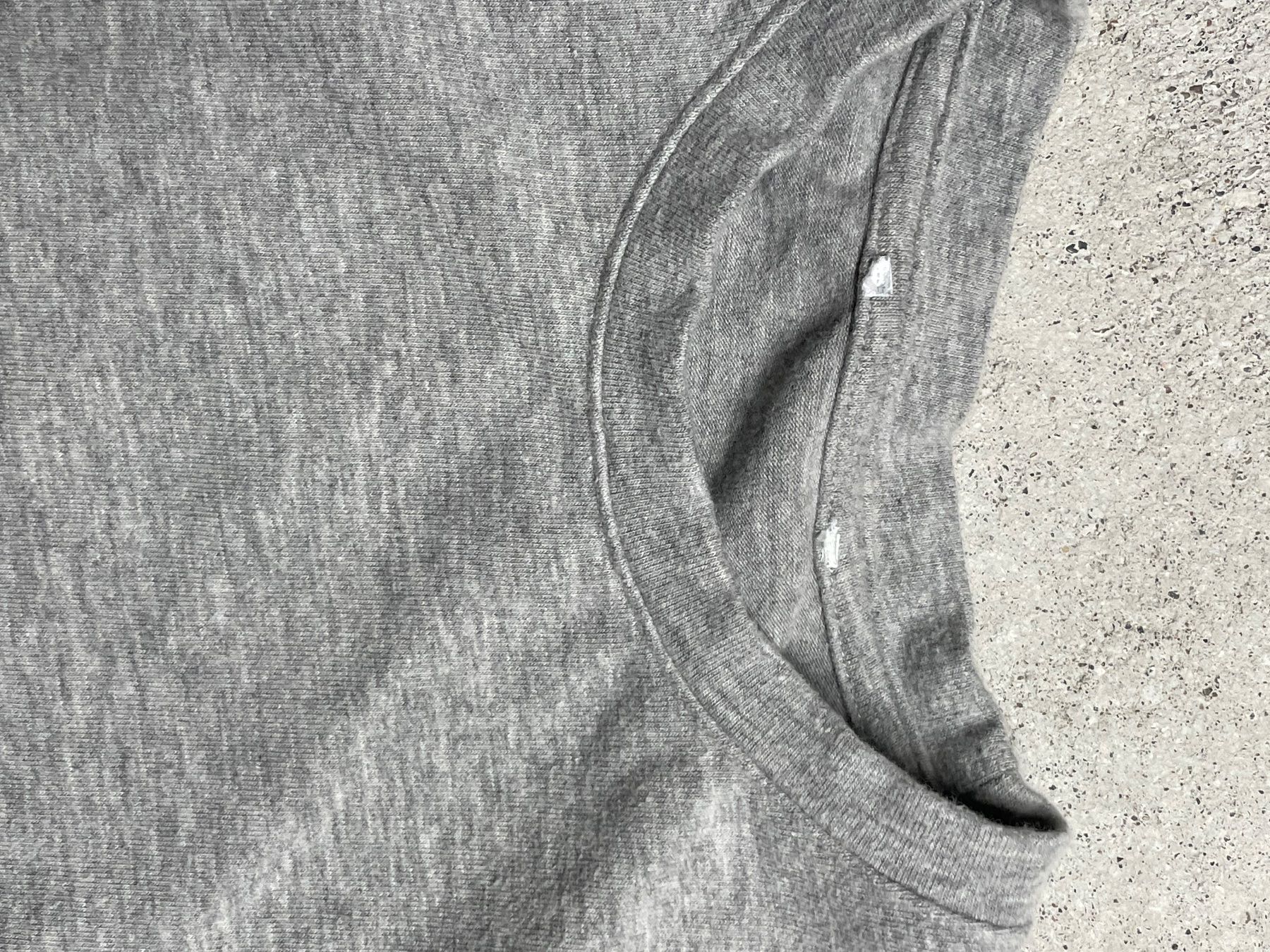 Zara Maglioni & Felpe: ALLES RAUS Pullover grau – Usato da Kloten venduto da simones.thriftshop 3
