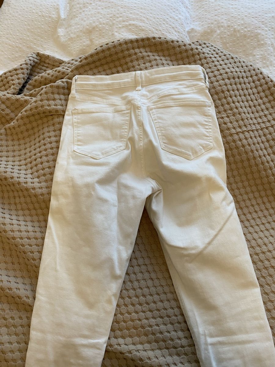 Jeans: Weisse Jeans Gr. S – Usato da Zürich venduto da yae56 1