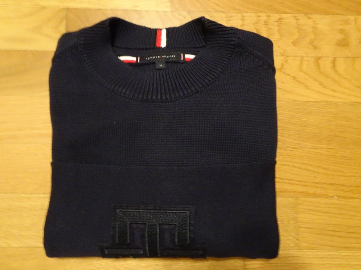 Tommy Hilfiger Maglioni & Felpe: Pull Tommy Hilfiger, taille XL, neuf – Nuovo (secondo la descrizione) da Sierre venduto da MeJC_3960 7