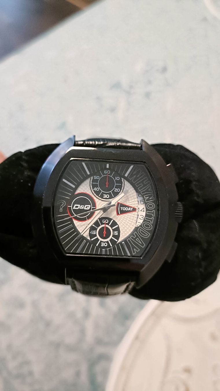 Dolce & Gabbana Orologi: D&G Herrenuhr – Usato da Oberengstringen venduto da 156driver