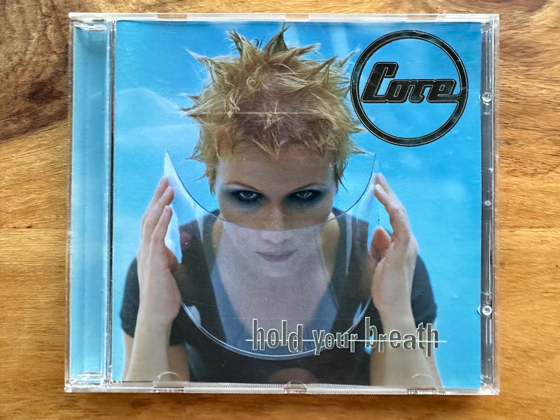 CD: Core – Hold Your Breath – Usato da Horgen venduto da flyingpenguin2000