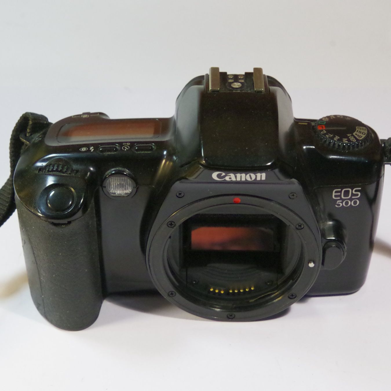 Canon Fotocamera: Canon EOS 500 Analog Kamera + Tragegurt – Usato da Erlinsbach venduto da foto_5018 3