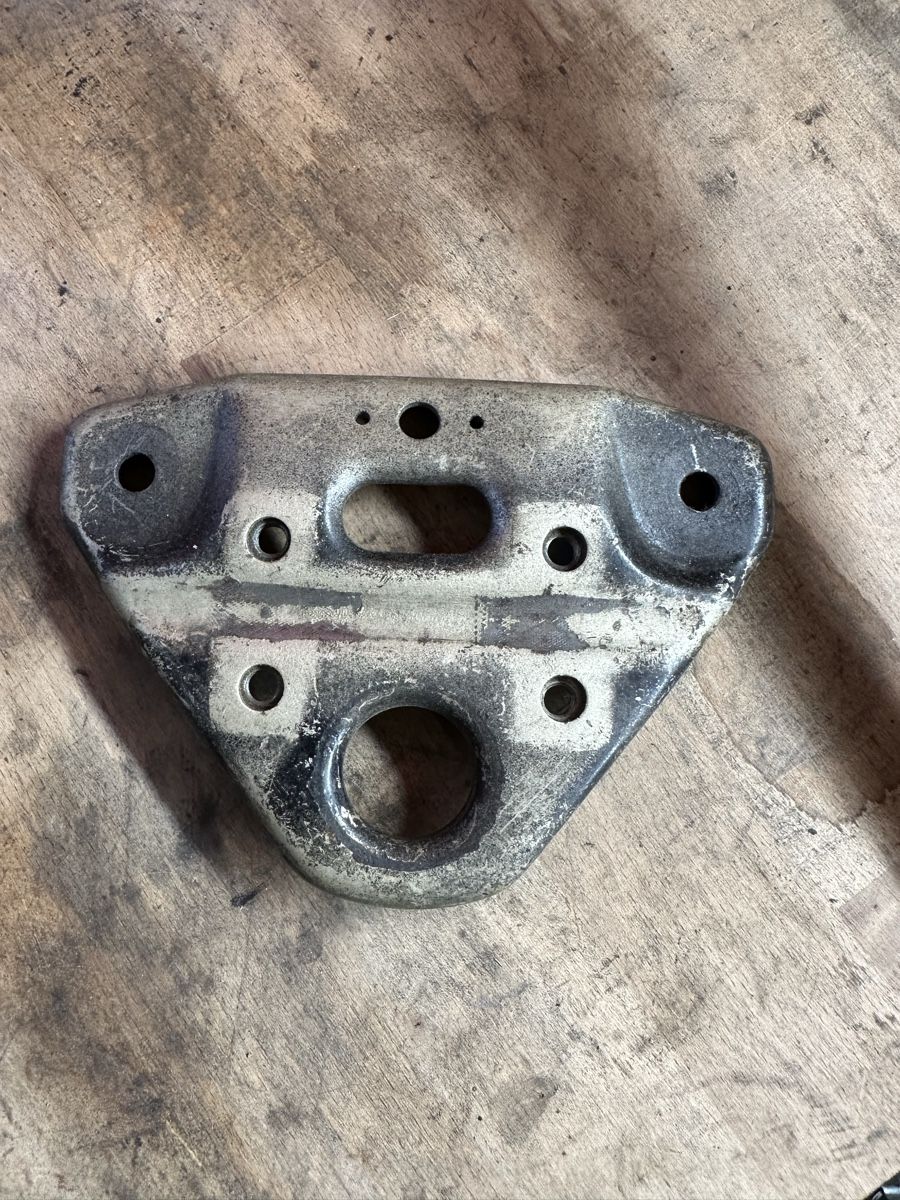 Puch Ciclomotori: Gabelplatte Puch Maxi / X30 – Usato da Rebstein venduto da Svnb03
