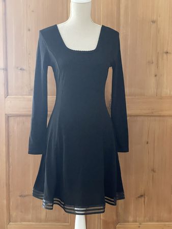 Schwarzes Kleid S/M