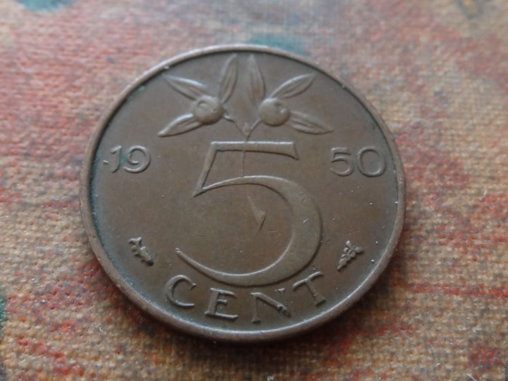 Tutti le monete: PAYS-BAS  Nederland  5  Cent  1950 – Usato da Romanel-sur-Lausanne venduto da Swift13