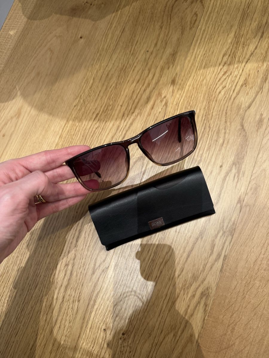 Hugo Boss Occhiali & Lenti: Hugo Boss Sonnenbrillen – Usato da Solothurn venduto da Hage_