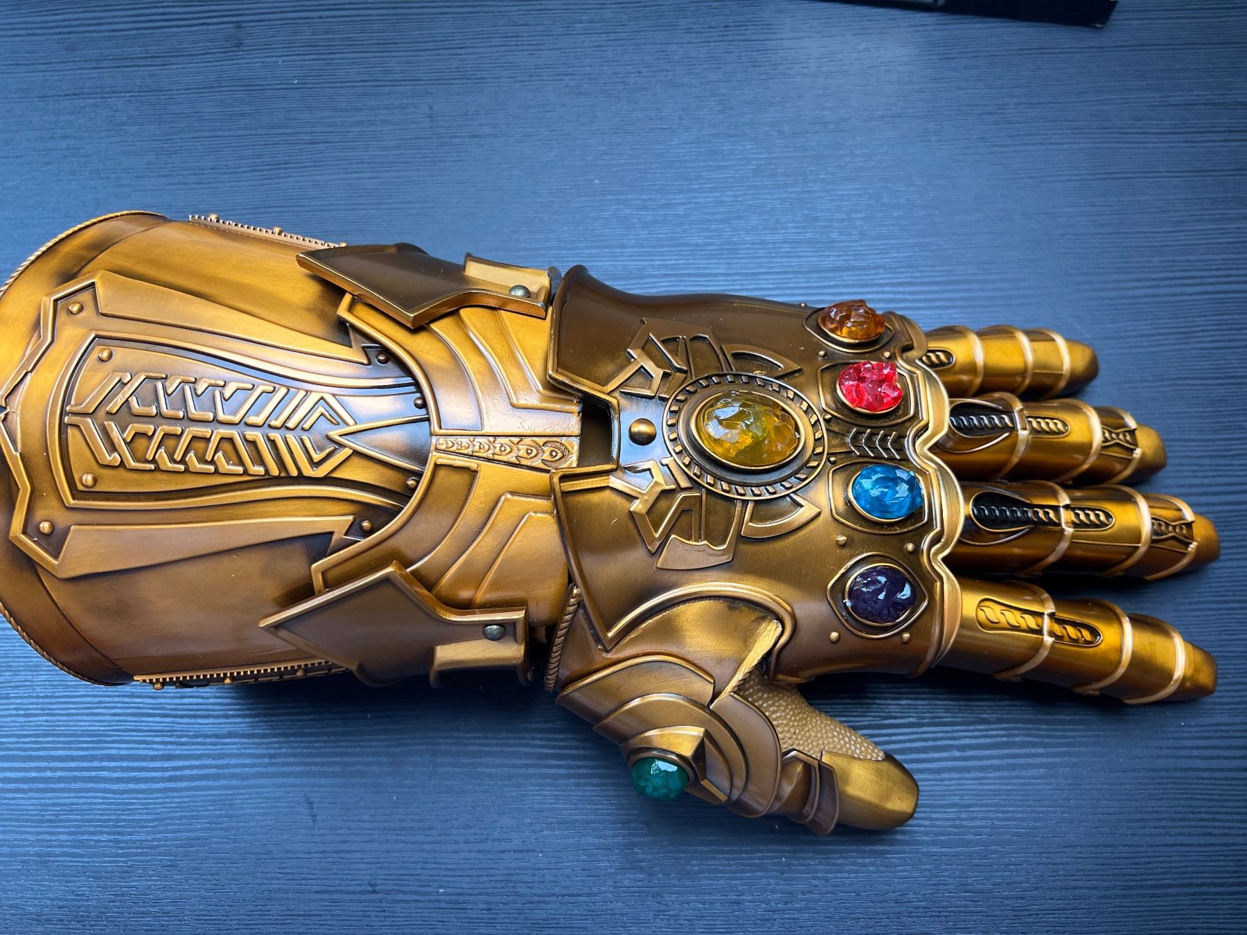 Marvel Statuette: Voll Metall Infinity Gauntlet Thanos Marvel – Nuovo e nell'imballaggio originale da Lohn-Ammannsegg venduto da JarvisSystem2.0 3