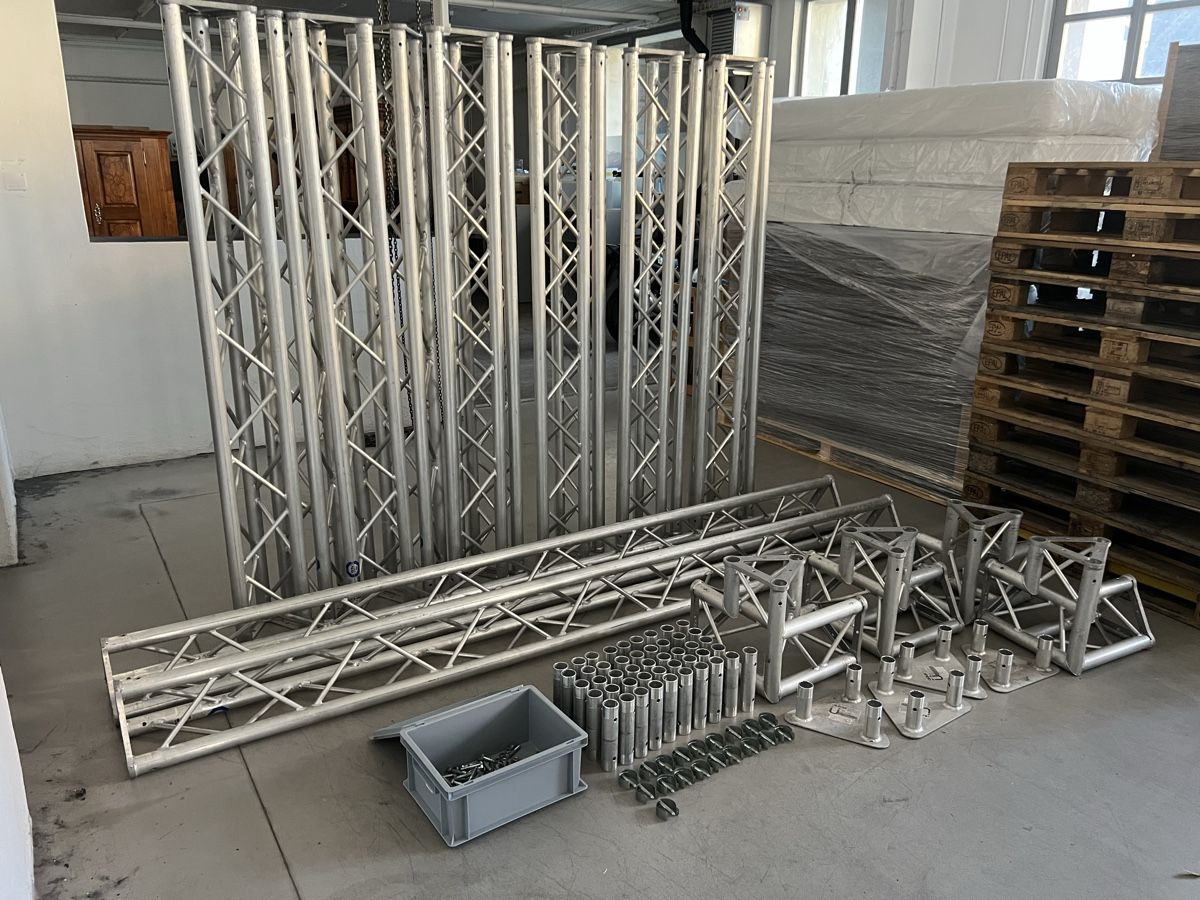 Tralicci: Traversen ALUTRUSS PST 2000/ 3000 – Usato da Meiringen venduto da Josua.f 3