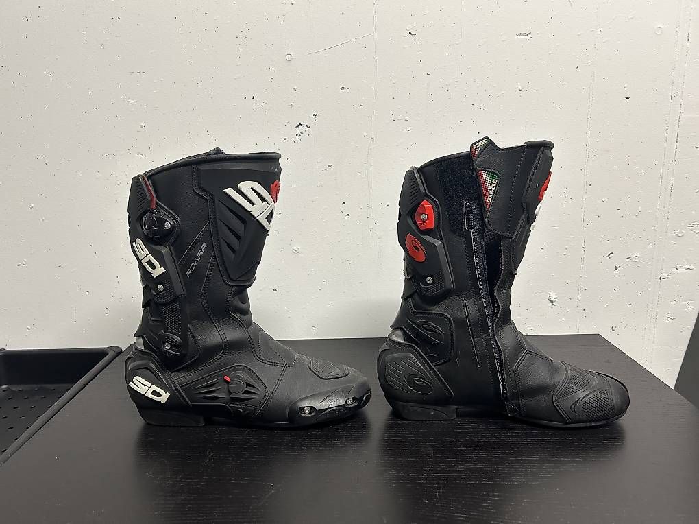 Scarpe da uomo: SIDI ROARR Motorradstiefel Grösse 44 – Usato da Männedorf venduto da tak_b2tq 1