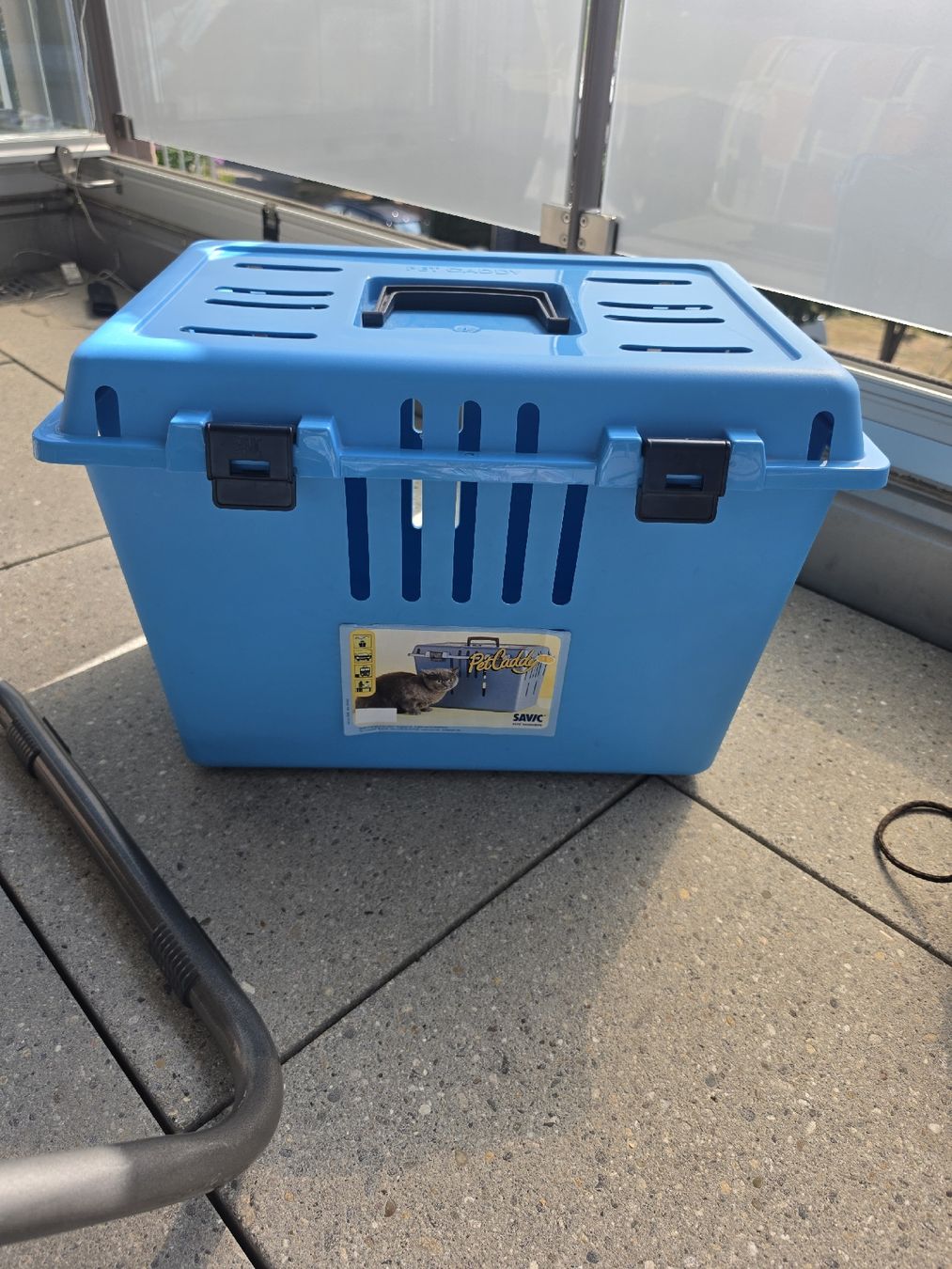 Recipients et similaires: Grosse, blaue Transportbox – D'occasion à Fischbach LU par Micra3