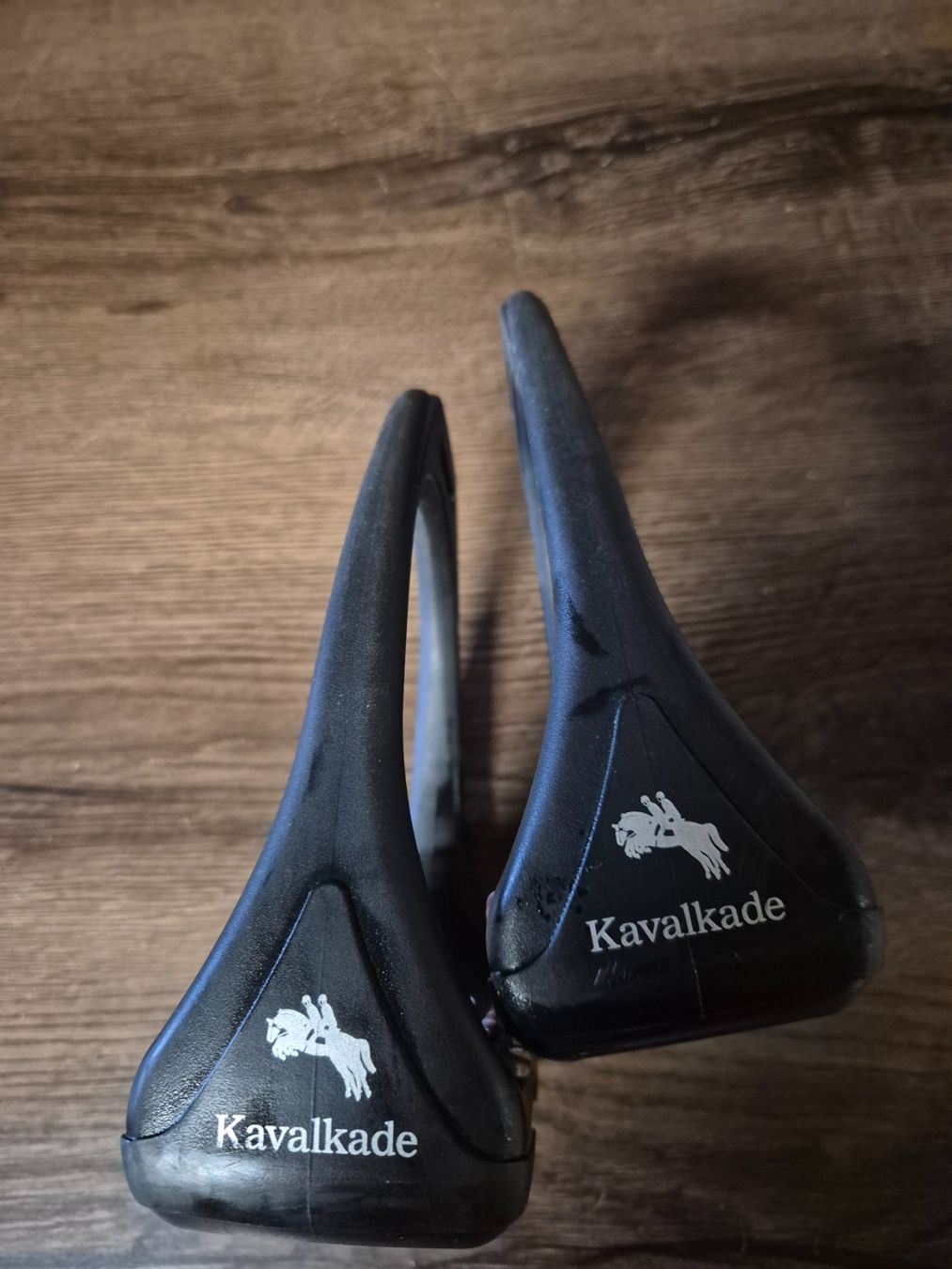 Stinchiere & Fasciature: Kavalkade Steigbügel 12cm – Usato da Meggen venduto da Orrinka20 4