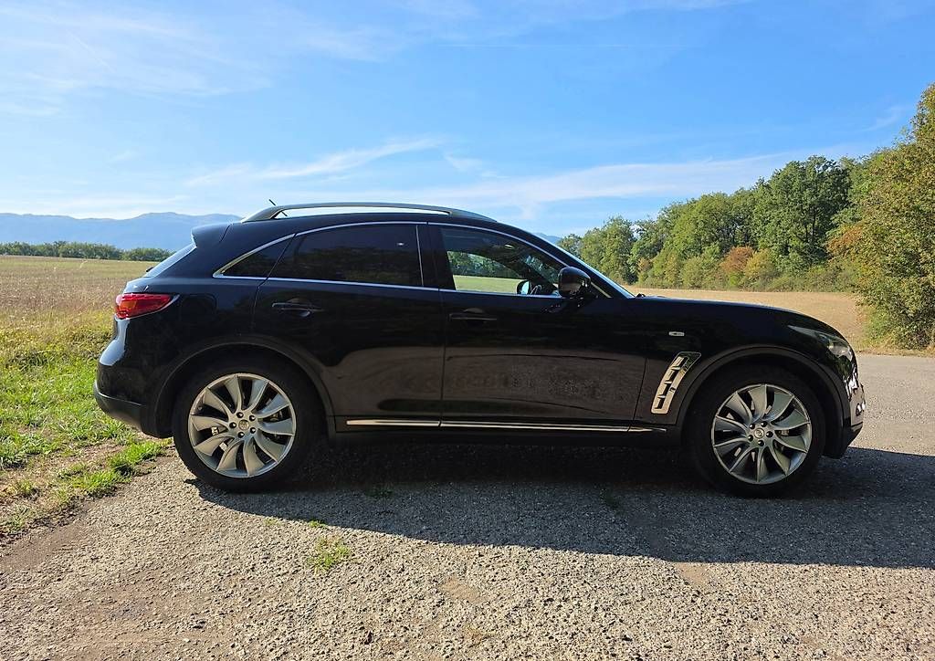 Autos: Infiniti FX30dS – Gebraucht aus Genève von oli_v9mp 2