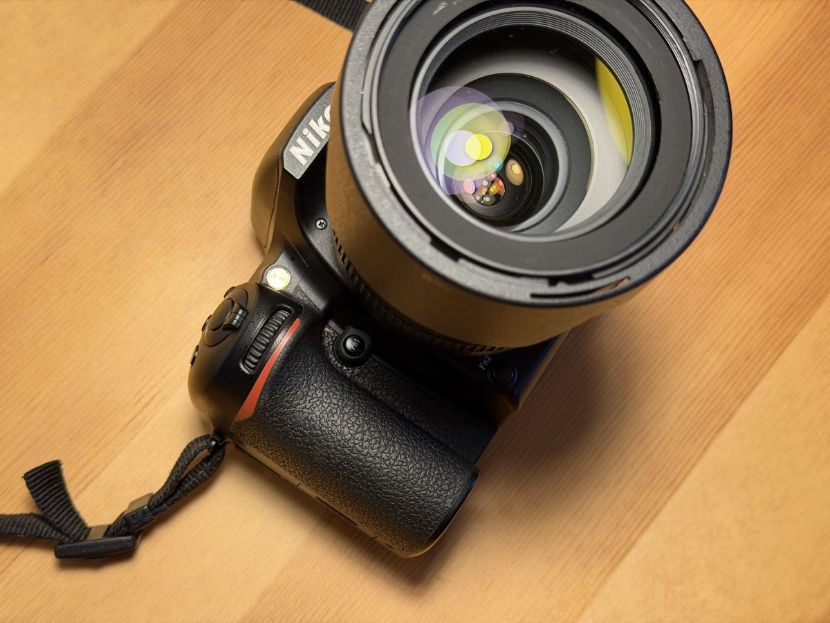 Nikon Fotocamera: Nikon D7500 Camera 18-105mm Lens Kit - Perfect Condition – Usato da Lausanne venduto da atr_v2dq 2