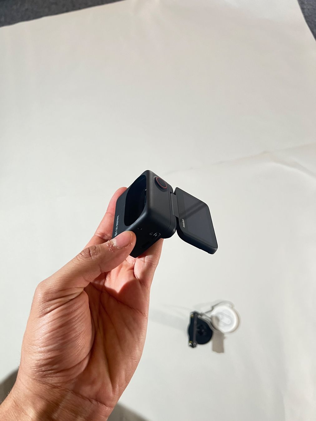 Insta360 Action Cam: Insta360 GO 3S 64Go Noir – Kit complet – Gebraucht aus Genève von H-Prod.ch 4