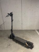 Monopattino elettrico / e-scooter NAVEE