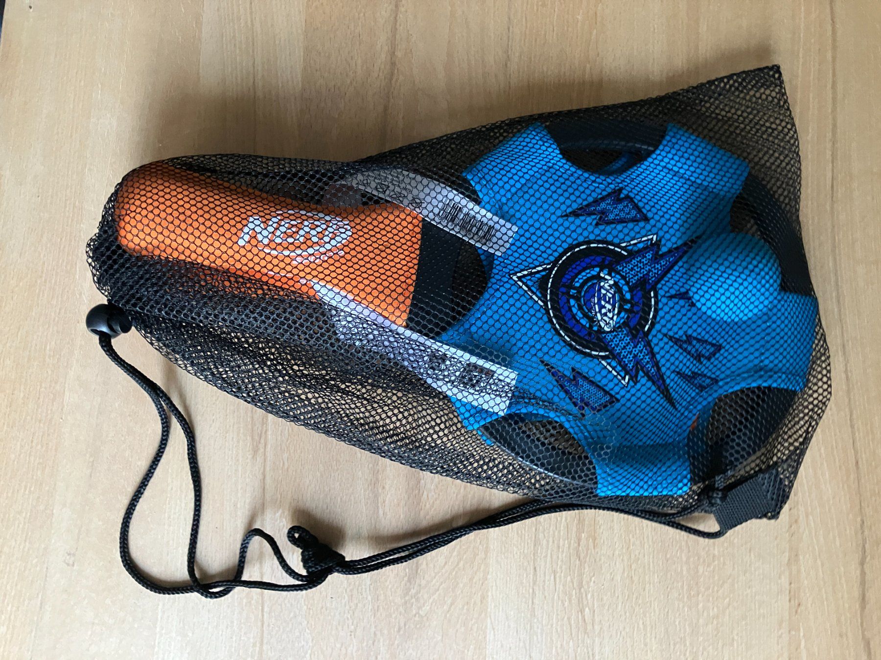 Nerf Giocattoli: Nerf Neopren-Beachball-Set Neu Mit Tragetasche – Nuovo e nell'imballaggio originale da kaiseraugst venduto da Yohe 1