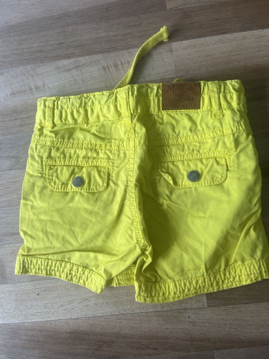 Mayoral Pantaloni: Mayoral Shorts, Gr. 68, gelb – Usato da Basel venduto da HugChristine 2