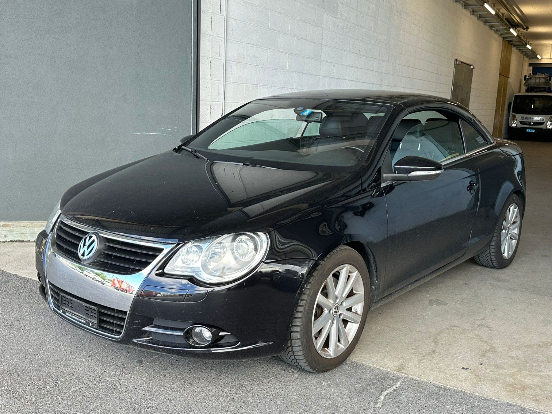 VW Automobili: VW EOS 2.0 T Automatique – Usato da Aclens venduto da sobacopeludo