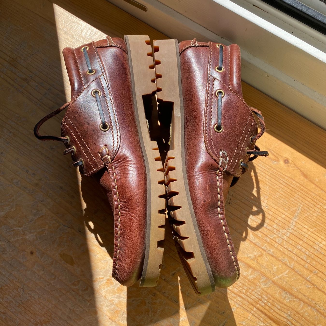 Scarpe da uomo: Chaussure en cuire – Usato da Auboranges venduto da Italik04 1