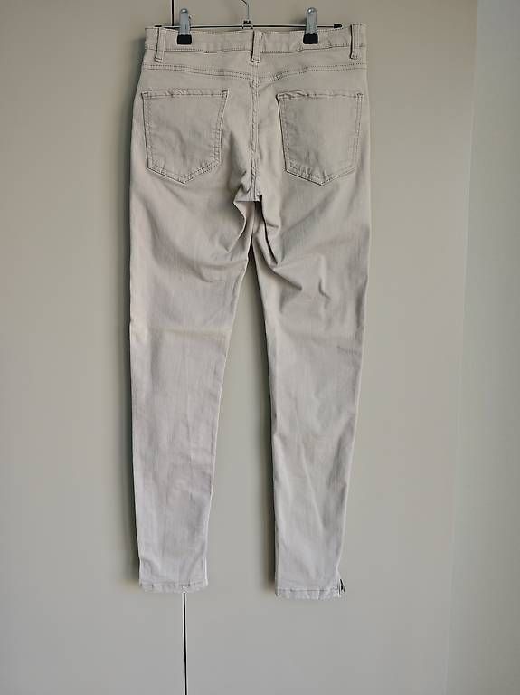 Orsay Jeans: Jeans Damenhose, Grösse S, beige – Usato da Bern venduto da jug_l8tl 1