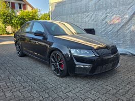 Skoda Octavia 2.0tsi RS 230 Limousine (defekt)