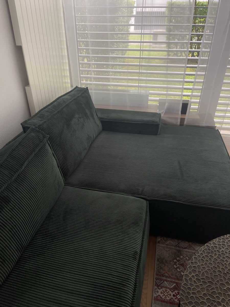 Divani: Ausziehbares dunkelgrünes Sofa / Couch – Usato da Kreuzlingen venduto da qos_99wt 2
