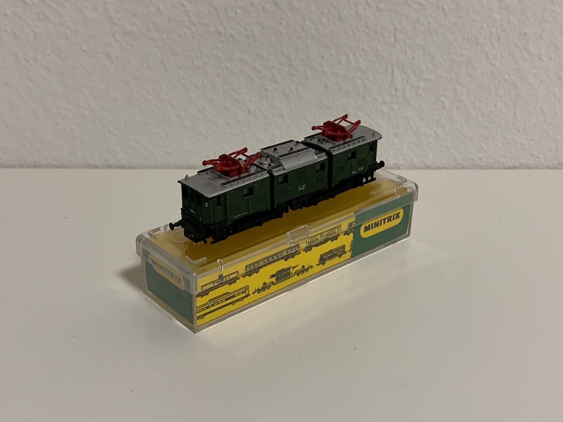 Modelleisenbahnen: Spur N E 91 DB C'C'  Dummy – Defekt aus Neuenegg von Mazdanier