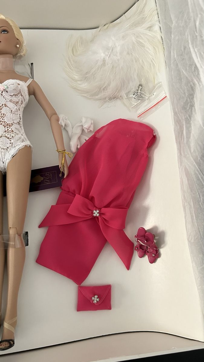 Poupées: Tonner Doll Set Sammler Puppe – Neuf avec emballage d'origine à Thalwil par Centrone 4