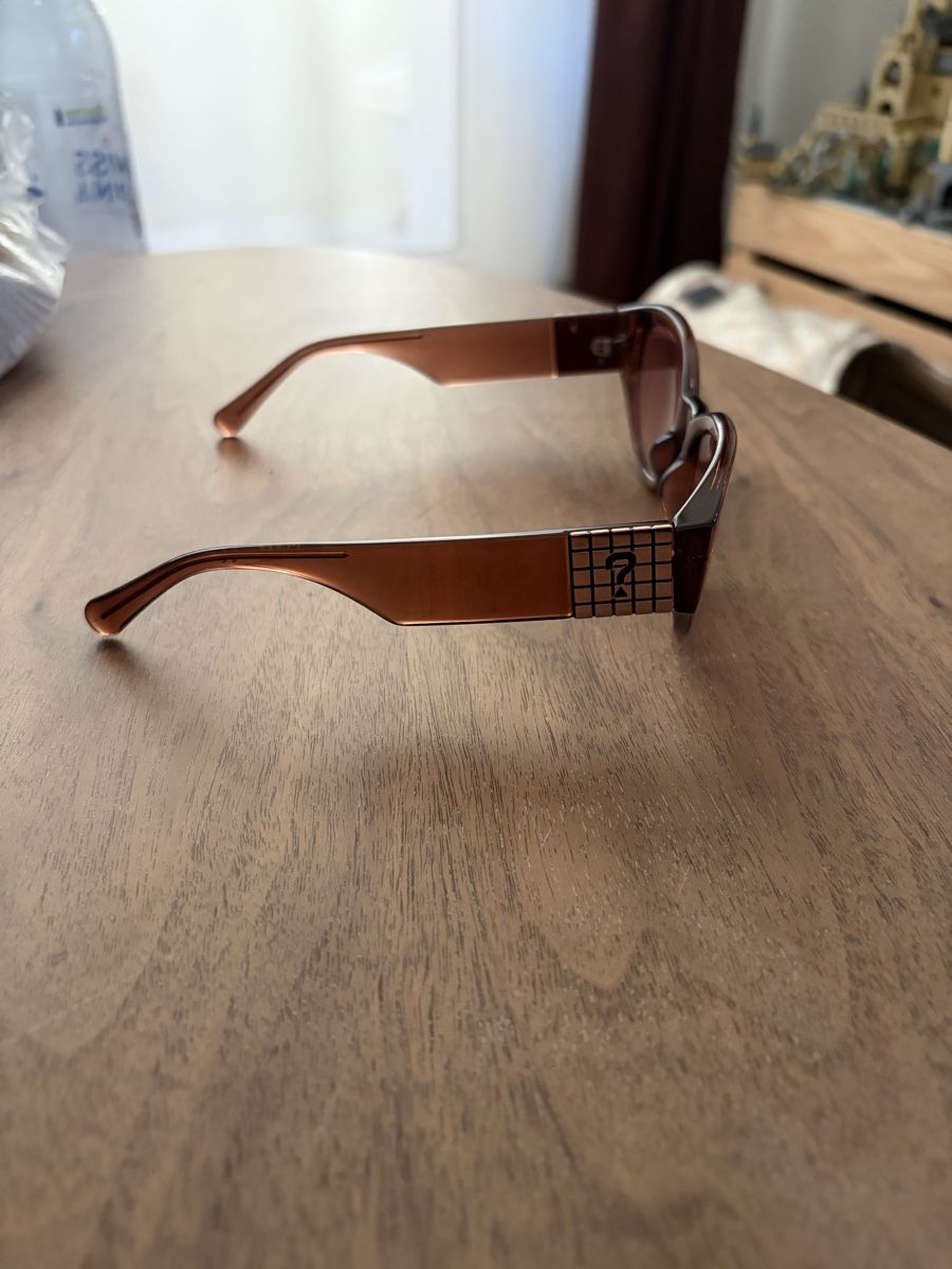 Guess Brillen & Gläser: Guess Sonnenbrille – Neu (gemäss Beschreibung) aus Spiez von deborahsarahhh 3