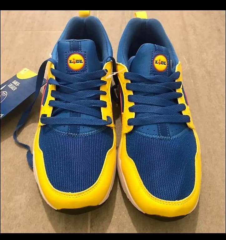 Herrenschuhe: Lidl-Sneake Grösse 44 & 43 – Gebraucht aus Zürich von bro_8f2k