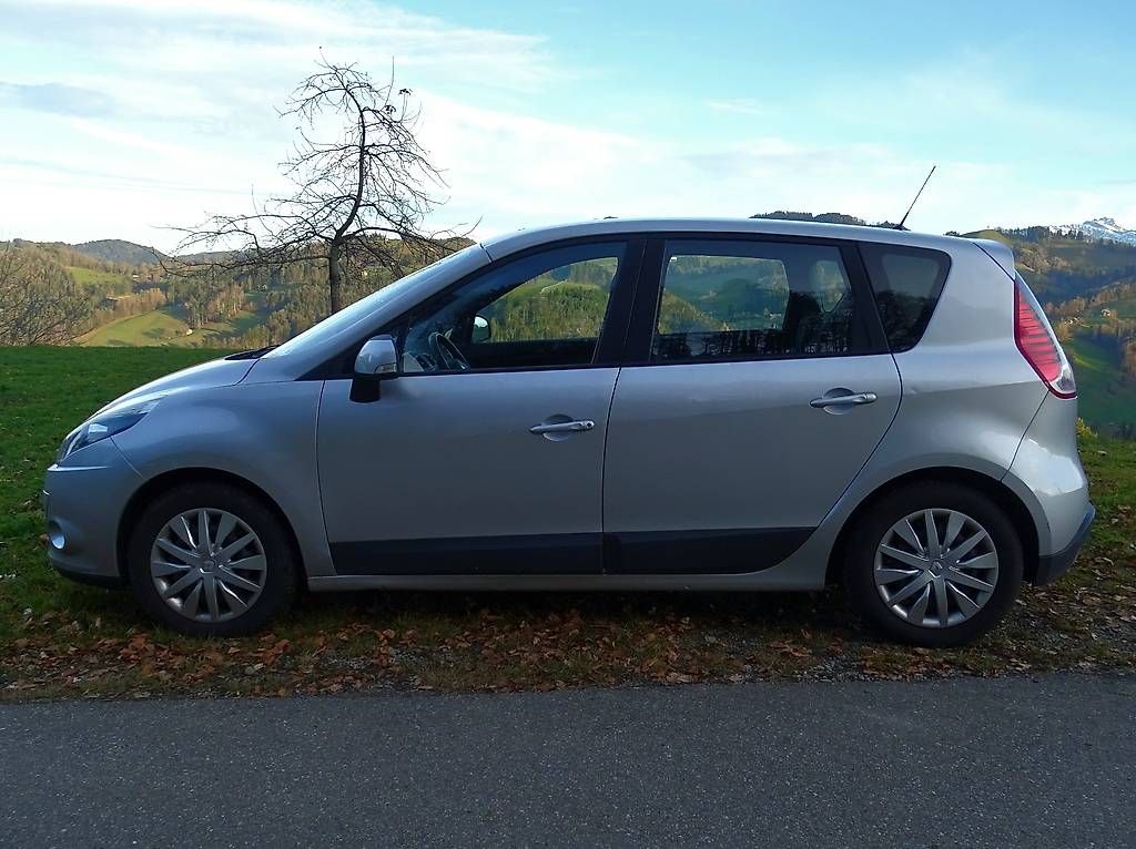 Renault Autos: Renault Scenic TCe130 – Gebraucht aus Oberhelfenschwil von Gianziegler12