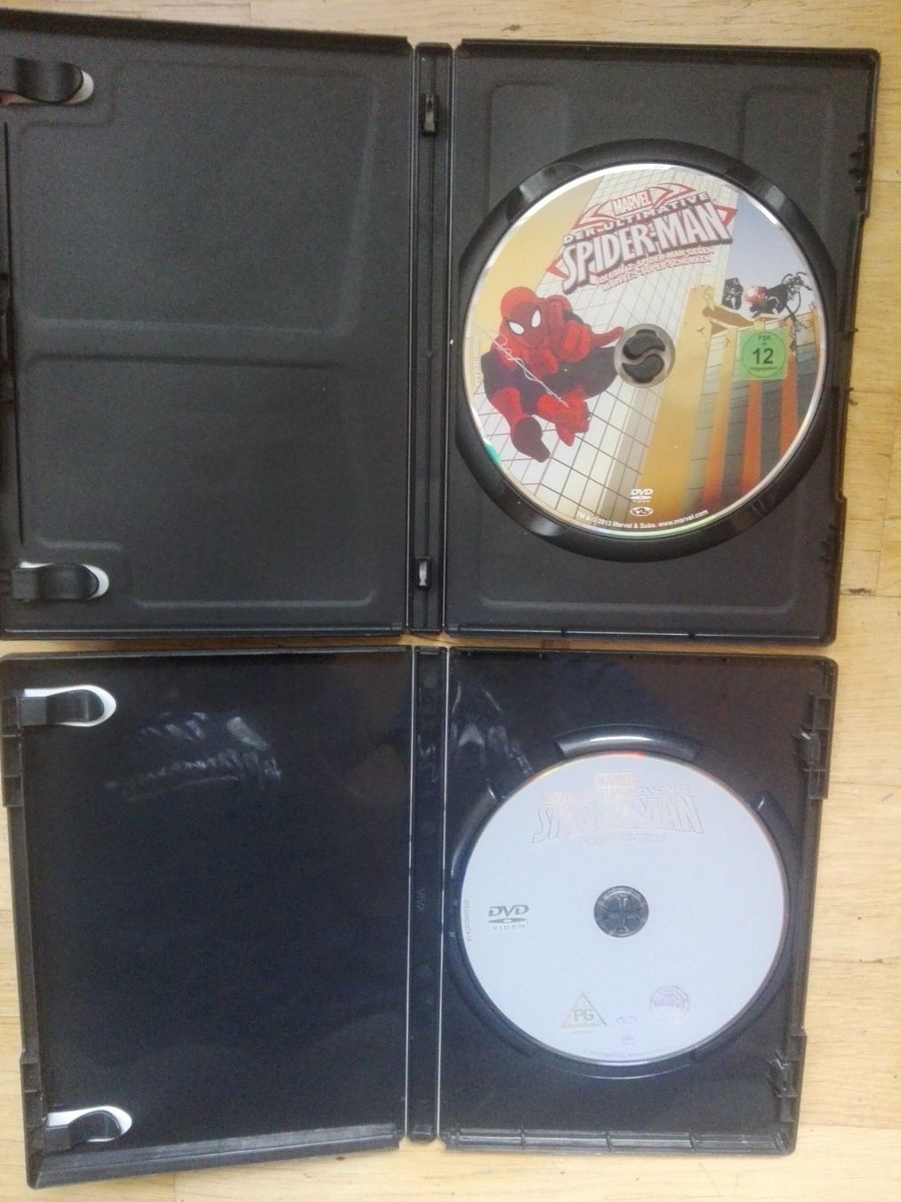 Tutti i DVDs: Marvel - Der ultimative Spider-Man (Volume 1 + 2) – Usato da St. Gallen venduto da elkapone 1