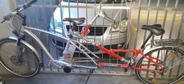 Tandem monté avec kit rare Cyclemorph, couleur rouge argent