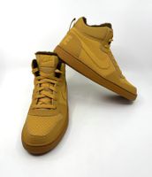 Nike Court Borough Mid Wntr (Grösse 38.5) NEU