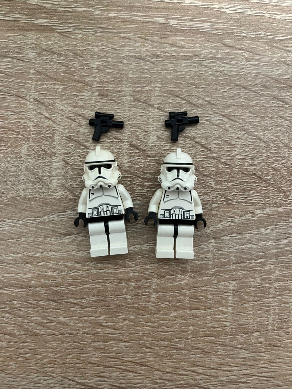 Lego Kit di costruzioni: 2 LEGO Star Wars Clone Trooper Phase 2 – Usato da Münchenstein venduto da Marina114