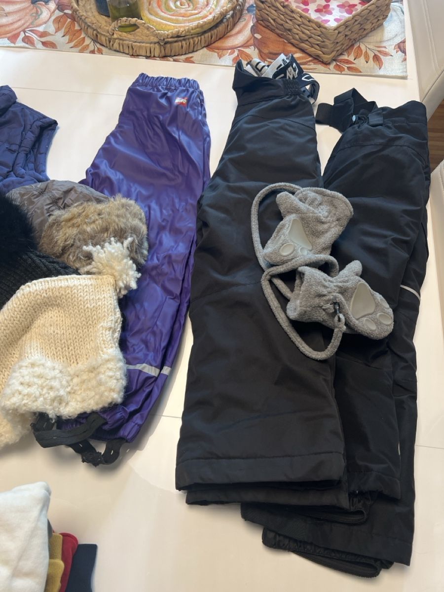 Lotti & Set di vestiti: Winter Kleiderset Junge 110 – Usato da Dietikon venduto da Lena.86 1
