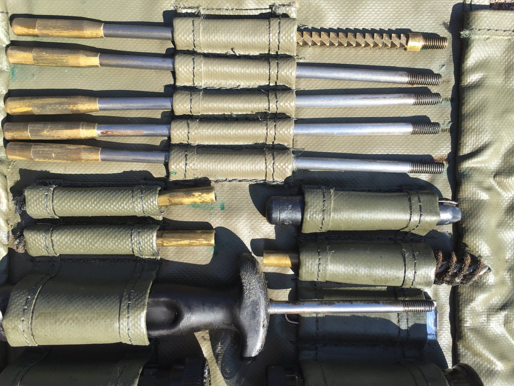 Prodotti di pulizia: Gewehr-Putzzeug  StGw 57 – Usato da Magden venduto da Hornet2