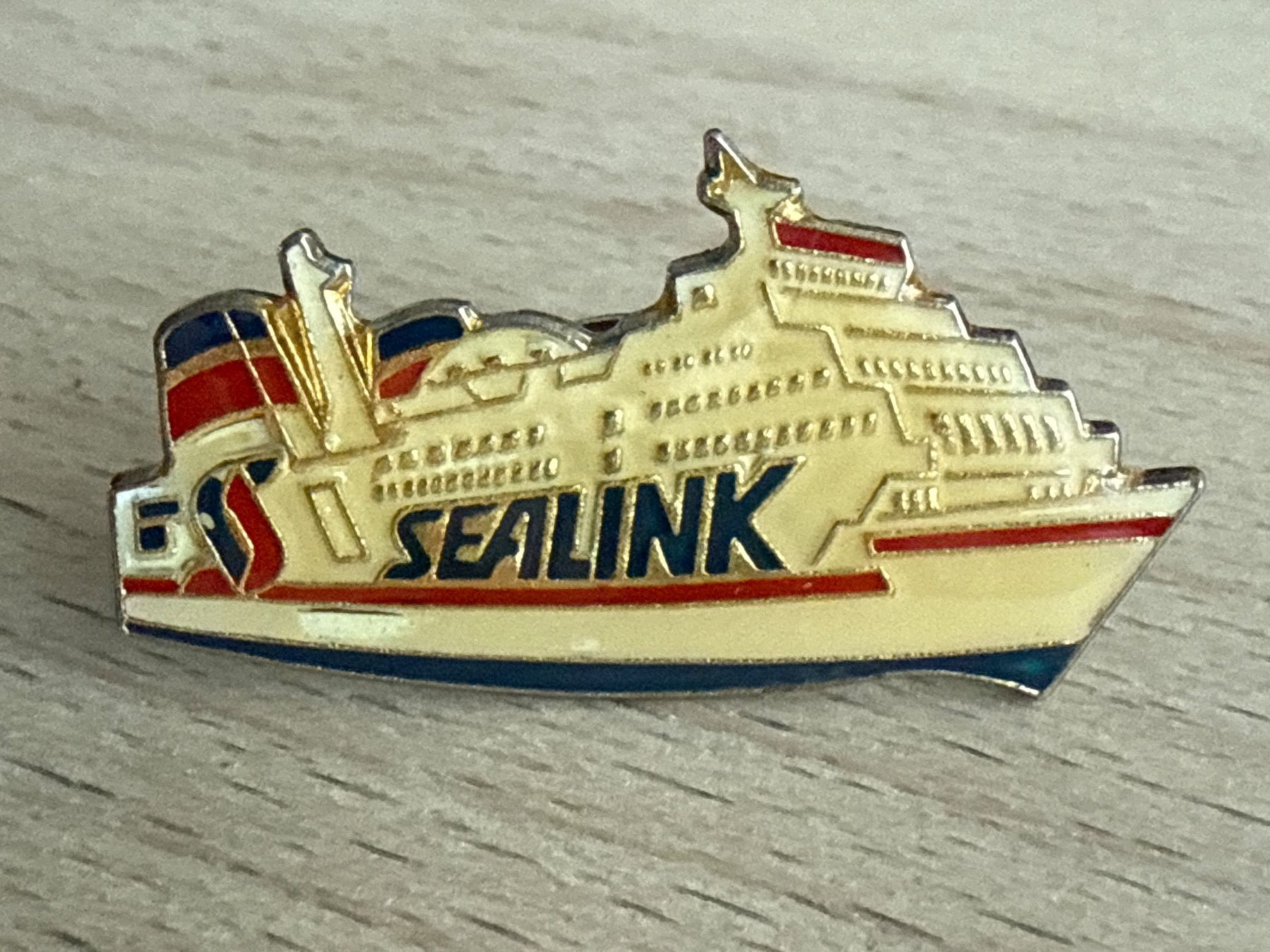 Plaketten & Abzeichen: Pin  Sealink – Gebraucht aus Glattbrugg von Schweigmatt