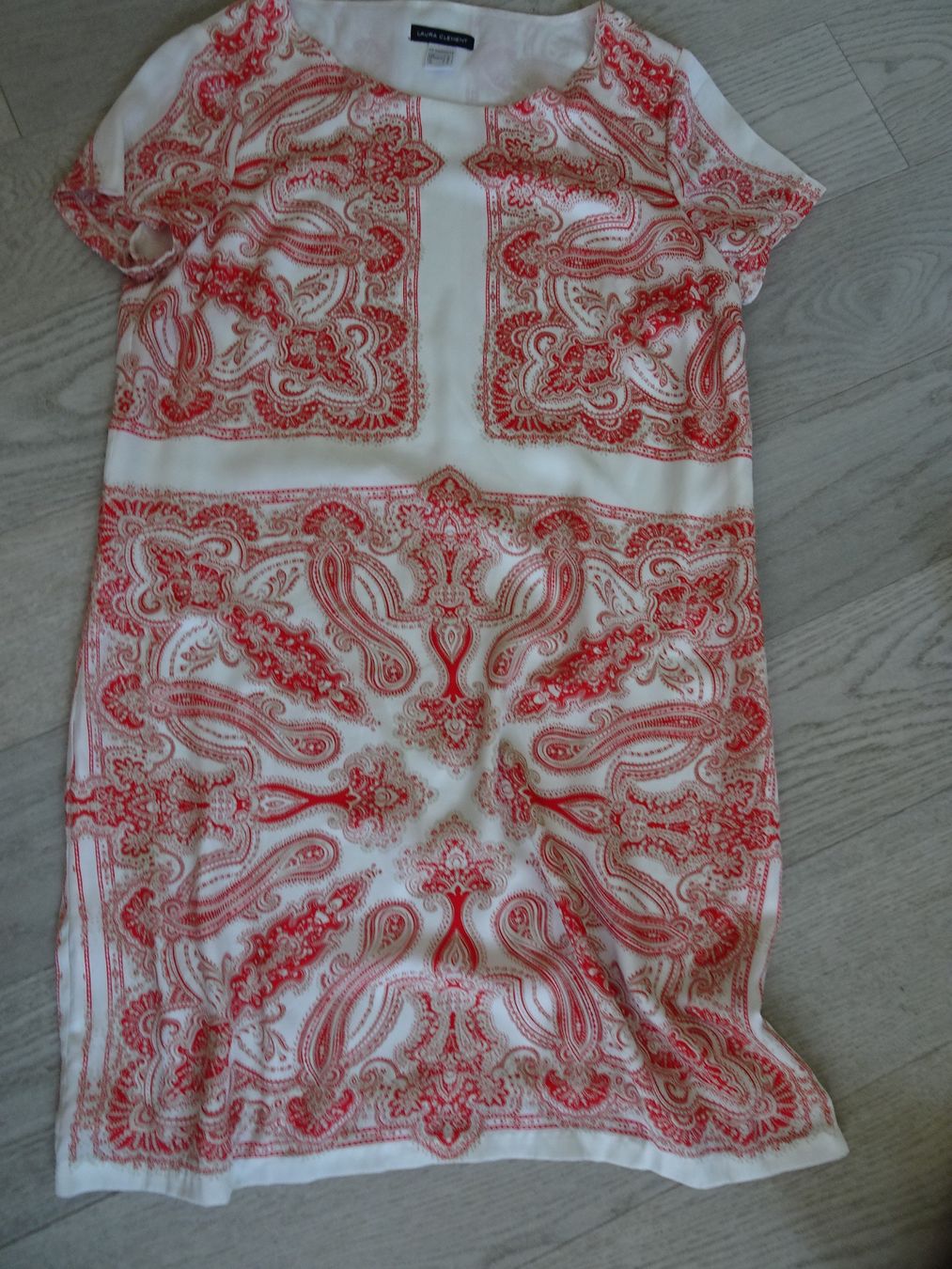 Vestiti: Kleid Seide rot weiss Gr. 40 – Nuovo (secondo la descrizione) da Winterthur venduto da Riiita 1