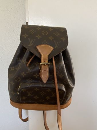 Louis Vuitton Montsouris Backpack - Iconic Design! 🔥