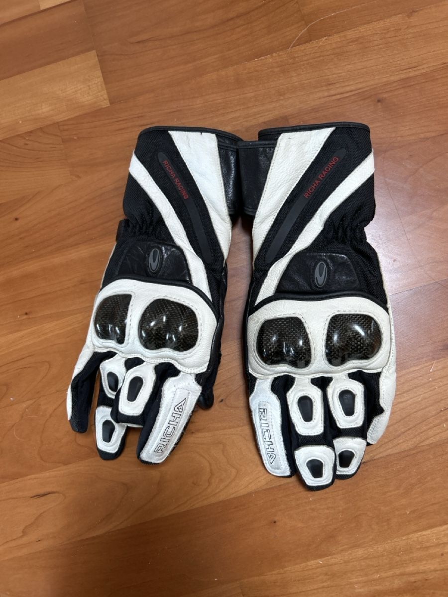Handschuhe & Handstulpen: Motorradhandschuhe Richa Leder Grösse L – Gebraucht aus Kirchdorf BE von Stella130
