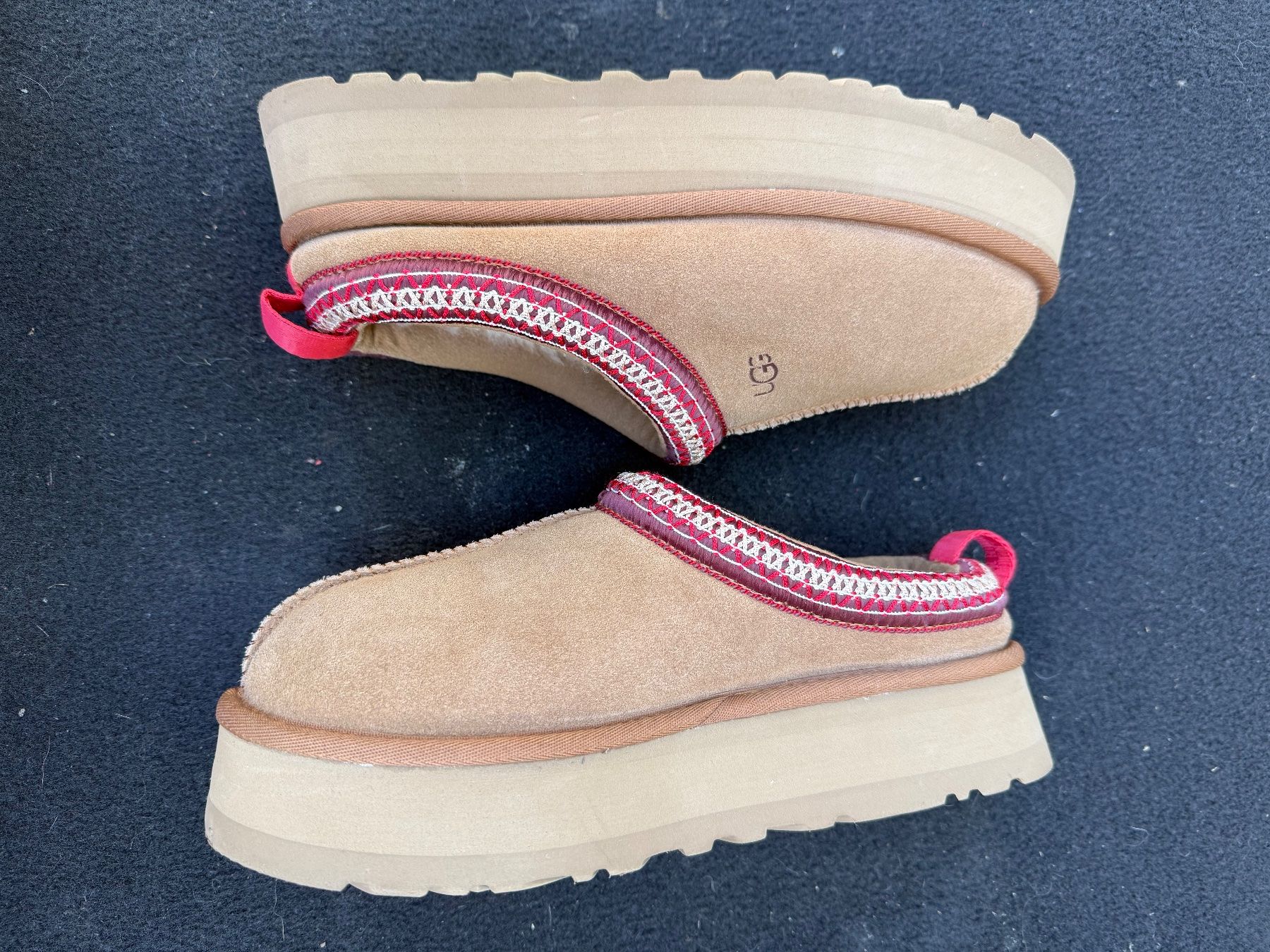 Ugg Scarpe da donna: UGG Tazz Gr.40 – Usato da Zürich venduto da bil_s7tp 5