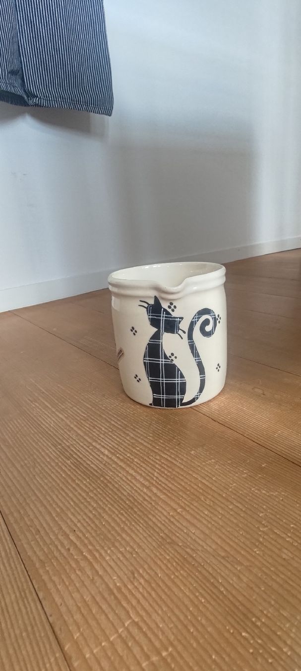 Caraffe: Schöner Tonkrug mit Katze – Usato da Elsau venduto da ama_ph5x